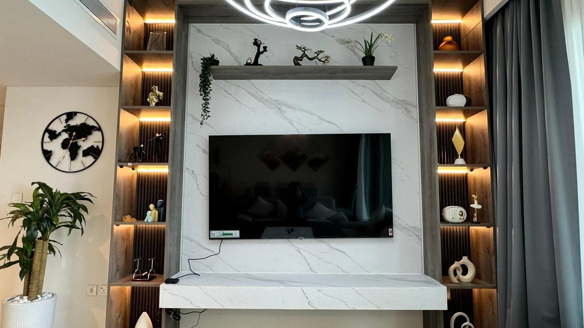 Dvr 4 Bedroom Apartment Available In Downtown View 2 Dubai