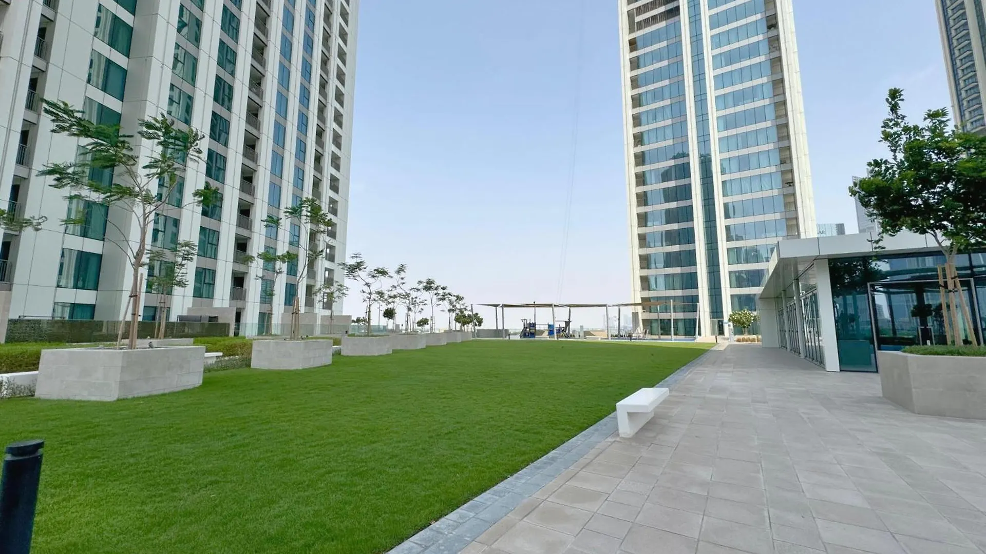 Dvr 4 Bedroom Apartment Available In Downtown View 2 Dubai
