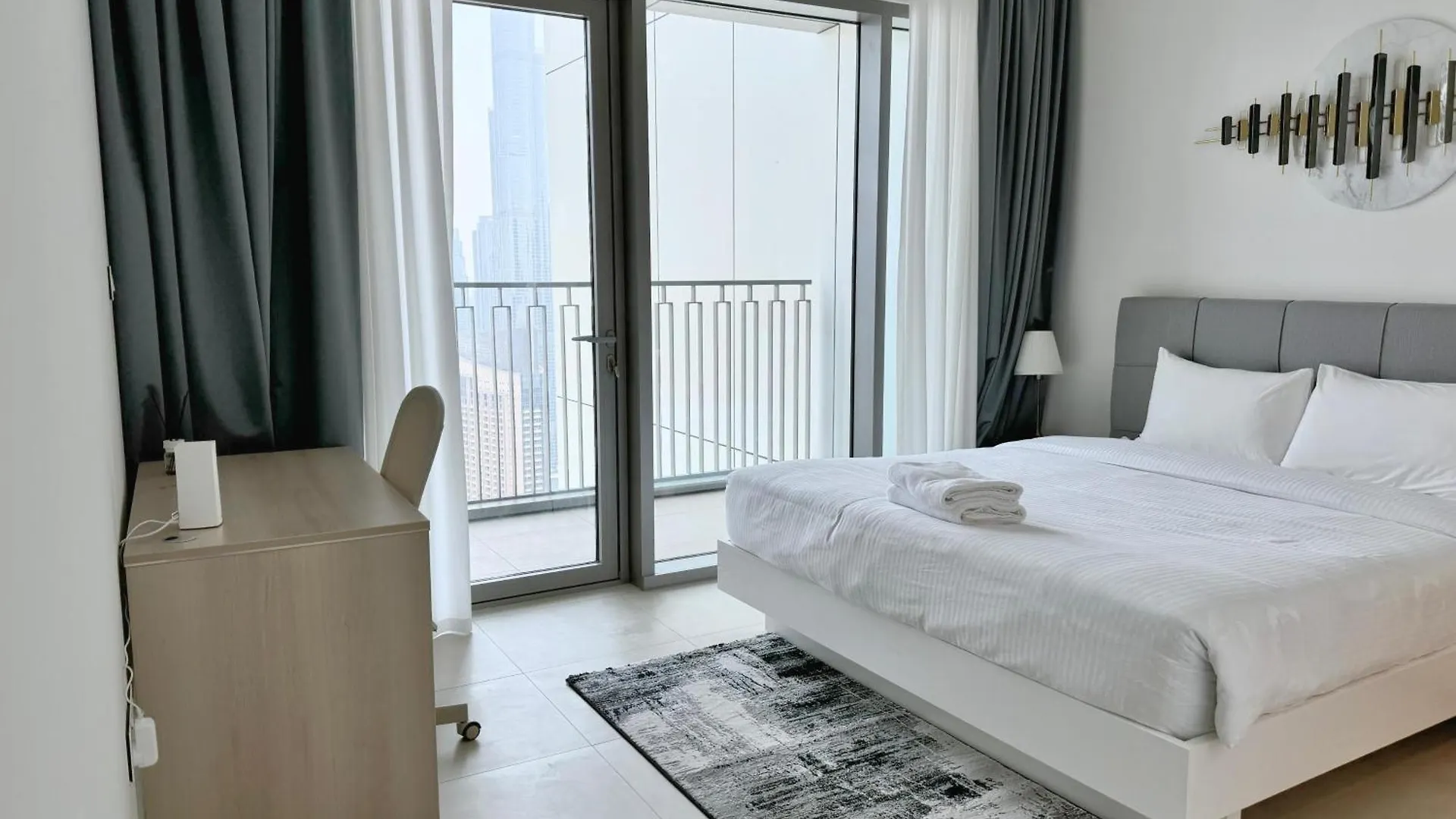 Dvr 4 Bedroom Apartment Available In Downtown View 2 Dubai