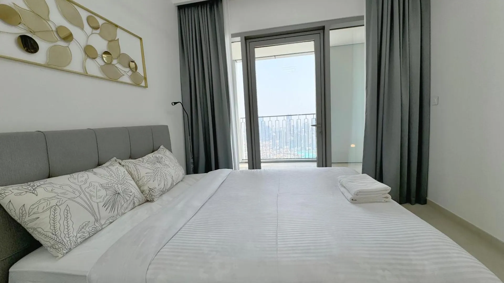 Dvr 4 Bedroom Apartment Available In Downtown View 2 Dubai